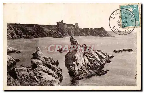 Cartes postales Ile d&#39Yeu La cote sauvage et le vieux chateau