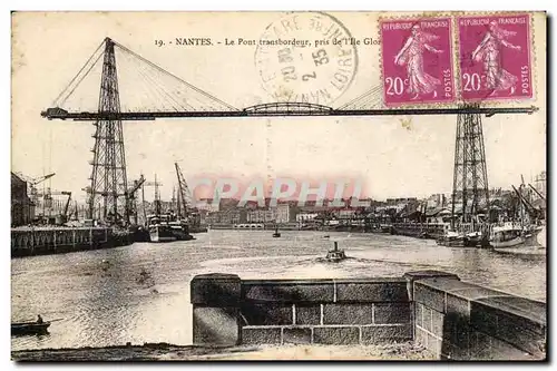 Cartes postales Nantes Le pont transbordeur pris de l&#39ile