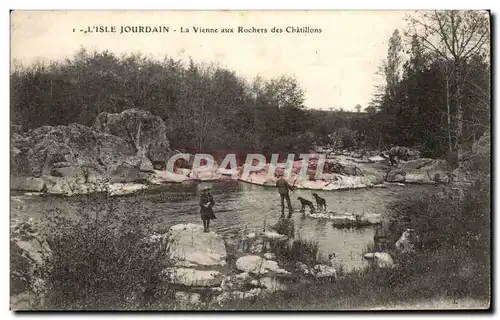 Cartes postales L&#39isle Jourdain La Vienne aux rochers de Chatillons