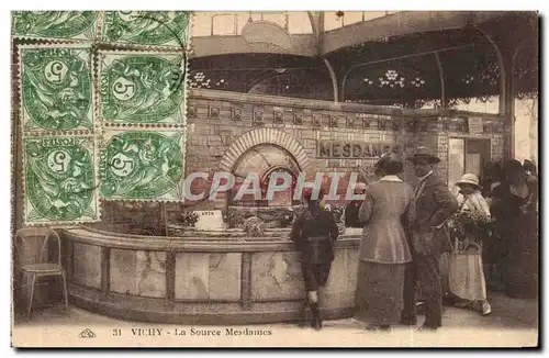 Cartes postales Vichy La sources Mesdames