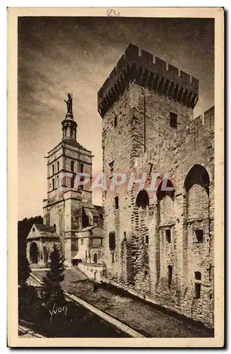 Cartes postales Avignon Palais des Papes la cathedrale et la tour Campagne