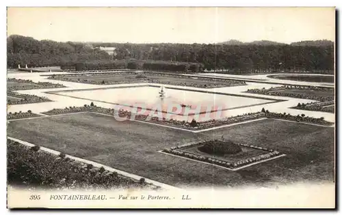 Ansichtskarte AK Fontainebleau Vue sur le parterre