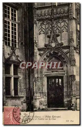 Cartes postales Evreux Palais episcopal Porte et fenetre sur a cour