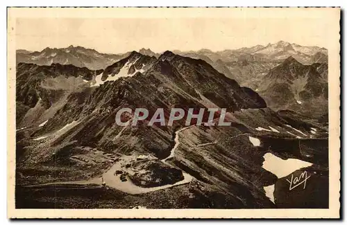 Pyrenees Ansichtskarte AK Route du Tourmalet au Pic du Midi Hotellerie de Sencours et le lac d&#39Oncet