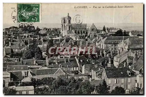 Cartes postales Langres Vue sur la cathedrale Saint Mammes