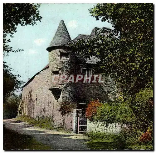 Cartes postales Le chemin de creux et le vieux manoir avec son echauguette