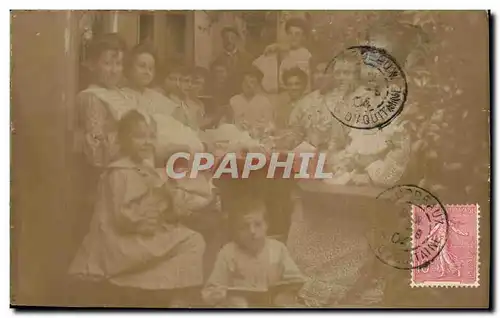 CARTE PHOTO Bordeaux Famille au milieu des chiffons Garnung