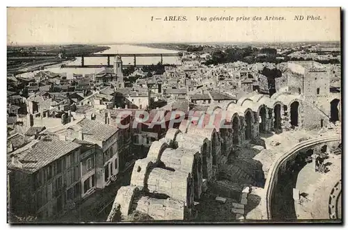 Ansichtskarte AK Arles Vue generale prise des arenes