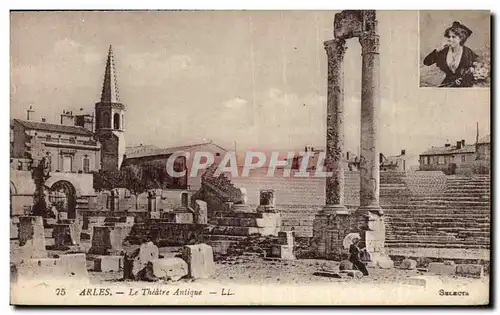 Cartes postales Arles Le theatre antique