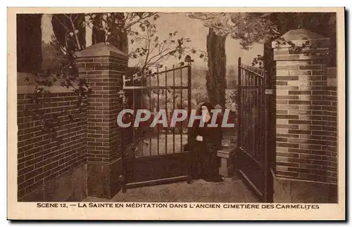 Lisieux Ansichtskarte AK Saint Therese La Sainte en meditation dans l&#39ancien cimetiere des Carrmelites