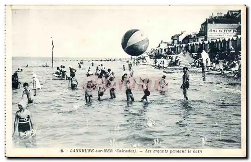 Langrune sur Mer Cartes postales Les enfants pendant le bain