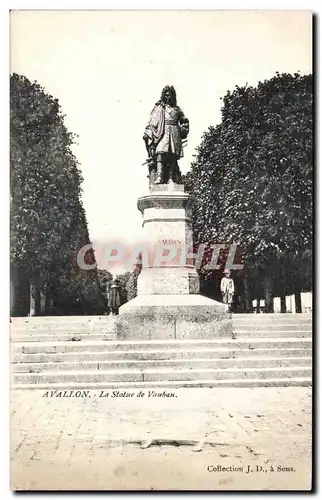 Avallon Cartes postales Statue de Vauban