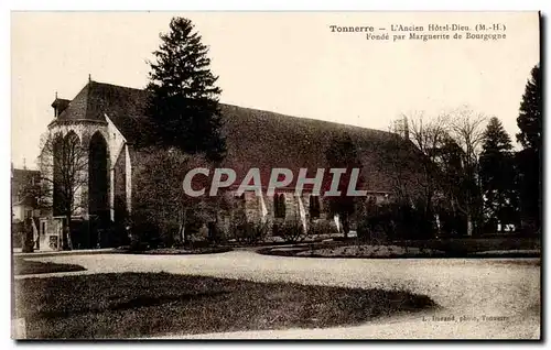 Ansichtskarte AK Tonnerre L&#39ancien hotel Dieu fonde par Marguerite de Bourgogne