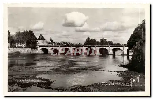 Ansichtskarte AK Chatellerault La Vienne prise en amont et le pont Henri IV