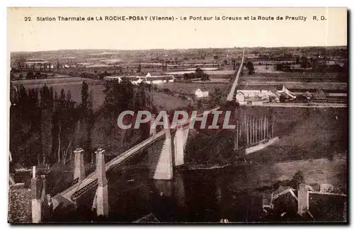 Cartes postales La Roche posay Le pont sur la Creuse et le route de Preuilly