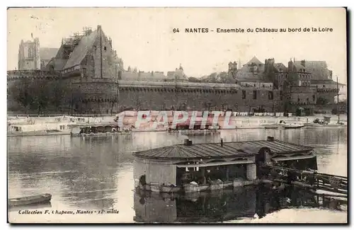 Cartes postales Nantes Ensemble du chateau au bord de la Loire