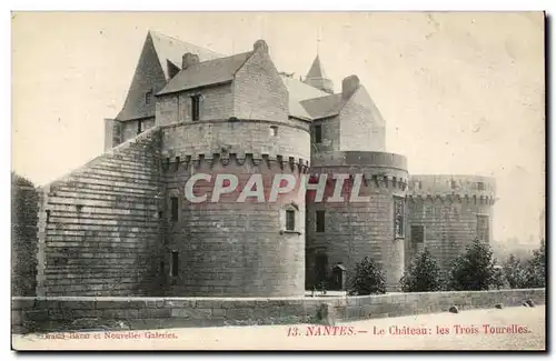 Cartes postales Nantes Le chateau Les trois tourelles