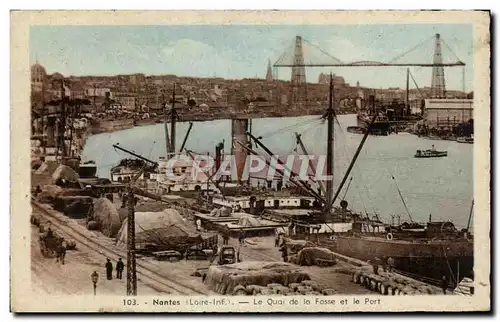 Cartes postales Nantes Le quai de la fosse et le port