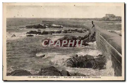 Cartes postales Batz sur Mer Vue sur la jetee a maree montante