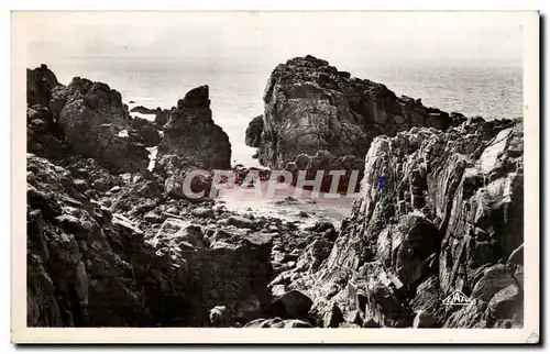 Cartes postales moderne La grande cote Les rochers sauvages