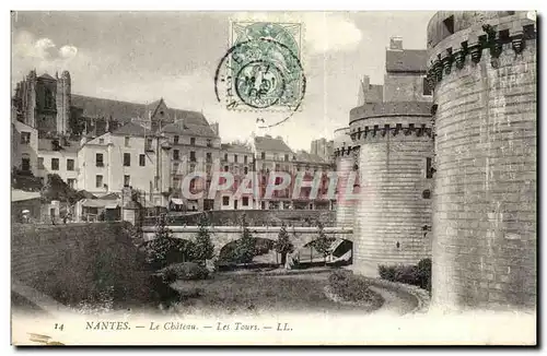 Nantes Cartes postales Le chateau Les tours