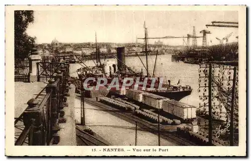 Cartes postales Nantes Vue sur le port