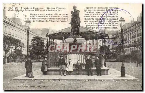 Ansichtskarte AK Nantes Statue de CAmbronne mort a Nantes en 1842