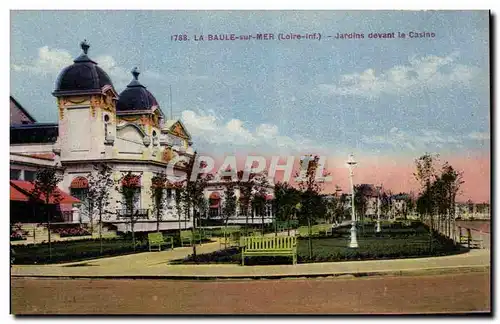 Cartes postales La Baule Jardins devant le casino