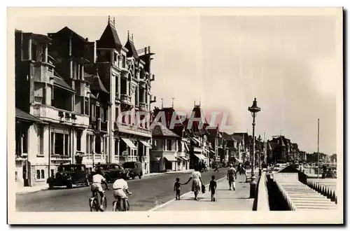 Cartes postales La Baule Le remblai