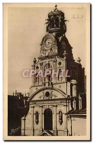 Ansichtskarte AK Nantes Eglise Sainte Croix date de 1685 au sommet le beffroi avec carillon