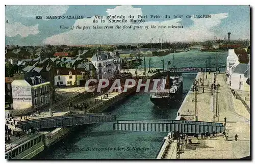 Cartes postales Saint Nazaire Vue generale du port du bout de l&#39ecluse de la nouvelle entree