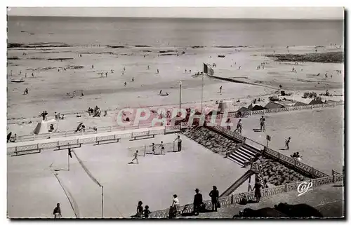 Cartes postales moderne Luc sur Mer Le terrain de jeux et la plage Volley Ball Volley-ball