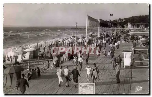 Deauville - Les Planches et la Plage - Cartes postales