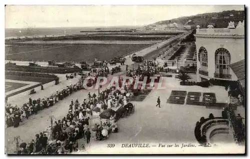 Deauville - Vue sur les Jardins - Cartes postales