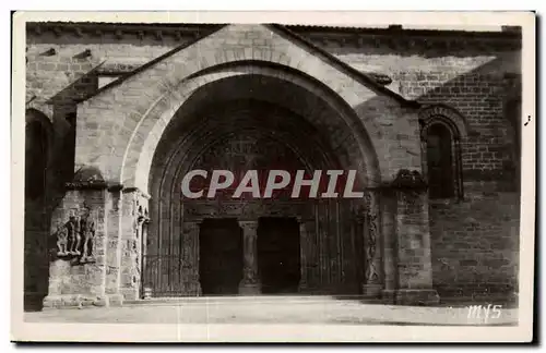 Cartes postales moderne Beaulieu sur Dordogne Le portail celebre