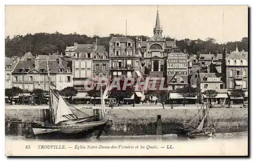 Cartes postales Trouville Eglise Notre Dames des Victoires et les quais