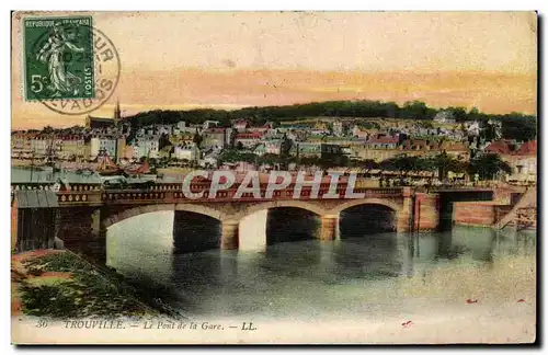 Cartes postales Trouville Le pont de la gare