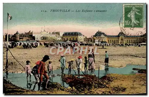 Cartes postales Trouville Les enfants s&#39amusent