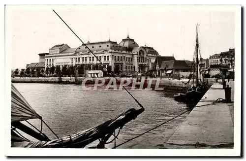 Cartes postales Trouville Reine des plages Le casino et la Touques