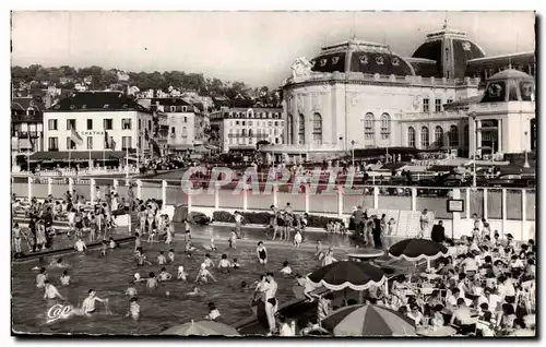 Cartes postales moderne Trouville Reine des plages La piscine et le casino