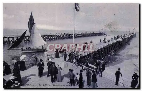 Cartes postales Trouville Les jetees a l&#39heure de la maree