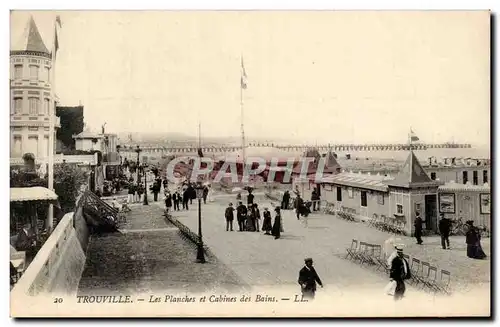 Cartes postales Trouville Les planches et cabines de bains