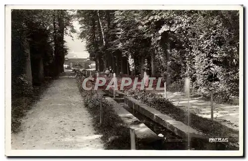 Ansichtskarte AK Saint Cloud L&#39allee des goulottes