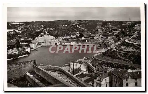 Ansichtskarte AK Corse Corsica Bonifacio Port pris de la vieille ville