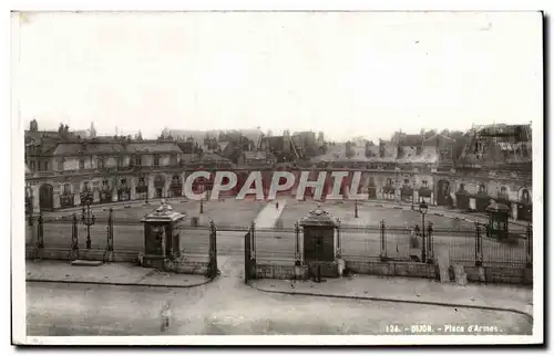 Dijon - Place d&#39Armes - Cartes postales