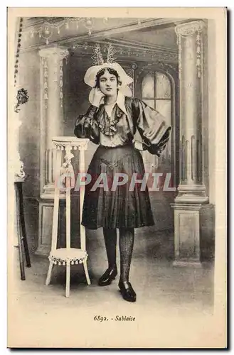 Cartes postales Sablaise Folklore Costume Coiffe