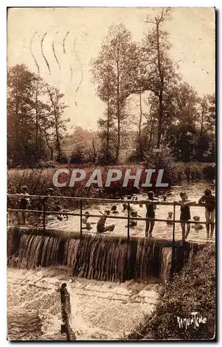 Cartes postales Les apprentis du reseau de l&#39Etat en vacances a la Motte Vendee Le bain dans le Lay