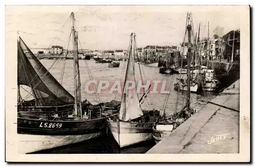 Cartes postales Les Sables d&#39Olonne Le port