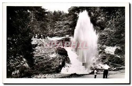 Cartes postales moderne Saint Ferreol Le bassin La gerbe dans le parc