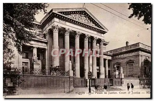 Cartes postales Nimes Le palais de justice